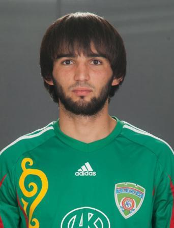 Арби Муслуев